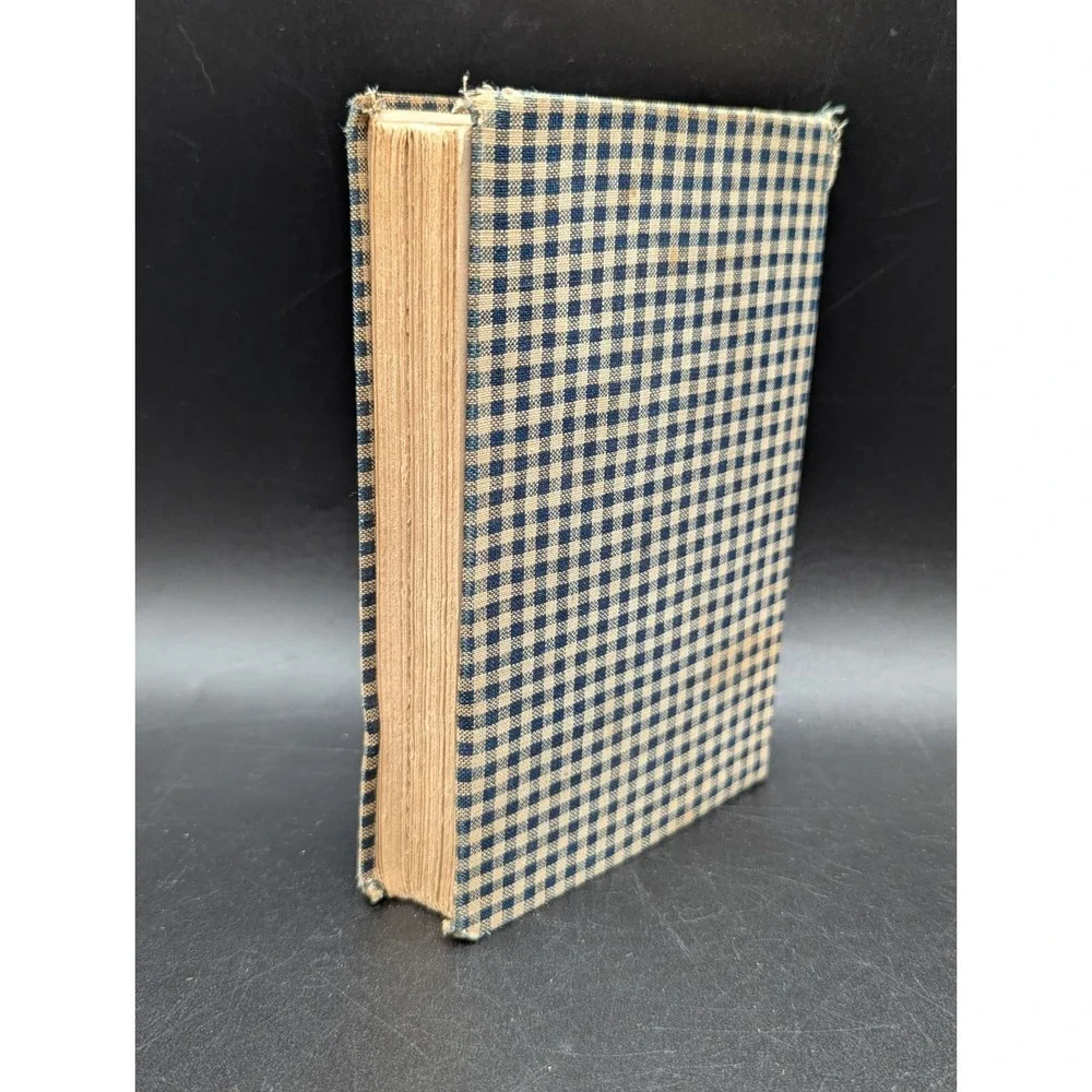 RARE 1st Ed. VTG Antique One Thousand Soups by Olive Green Putnam's Homemaker